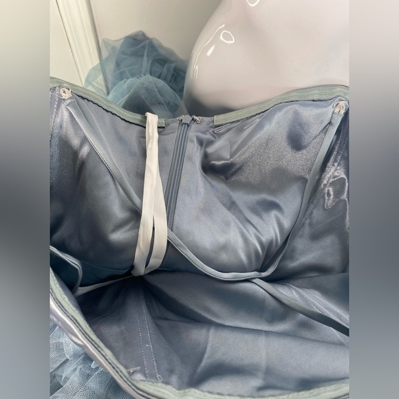 REVELY NWT Frankie Convertible Satin & Tul Le Dress in French Blue - Picture 14 of 15